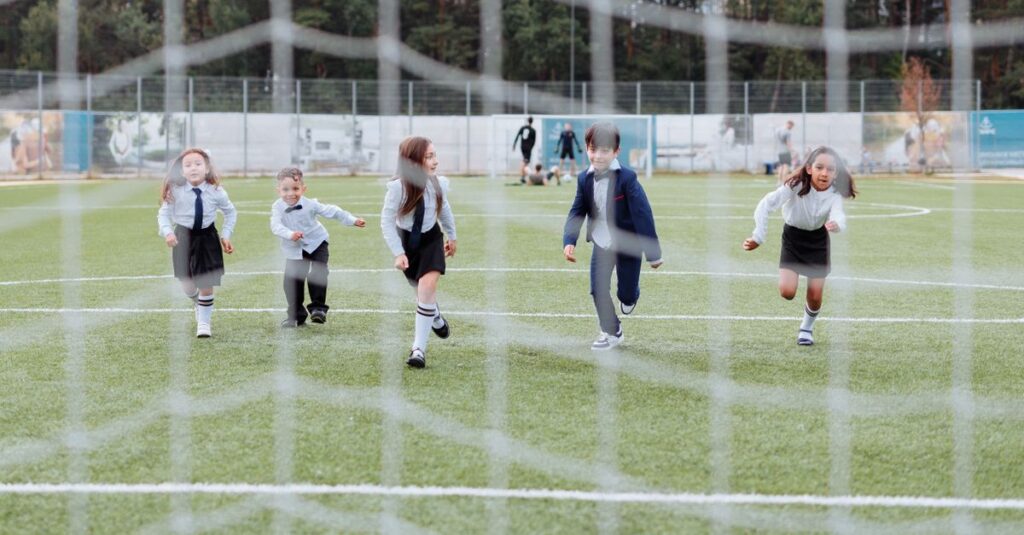 activitate fizica performanta scolara - Cursuri Copii Bucuresti